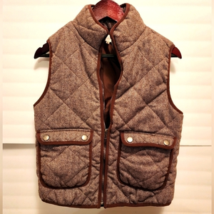 Altar'd State Puffer Vest Size‎ Small